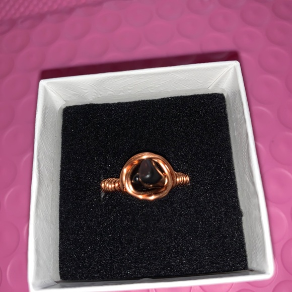 Wire Gemstone Ring - Picture 1 of 4